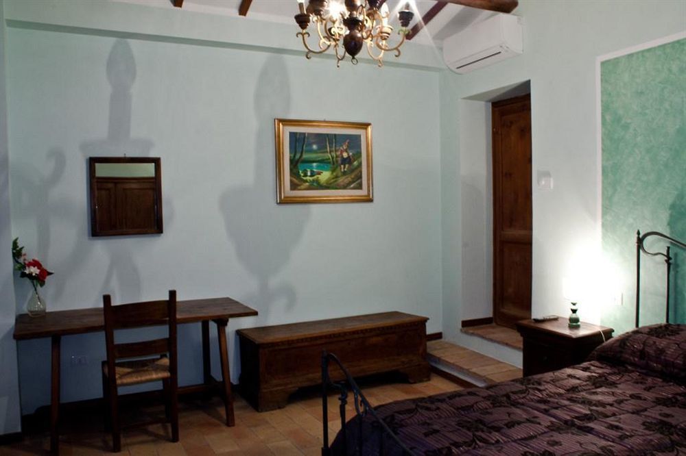 All'Ombra Di San Damiano Ассізі Екстер'єр фото